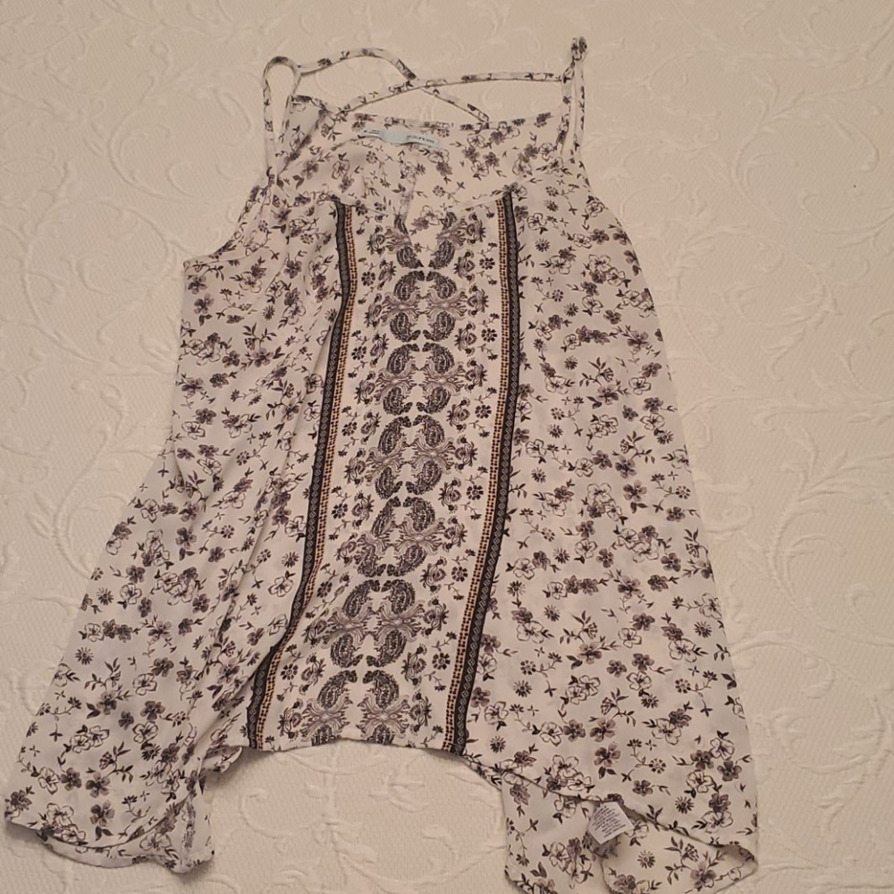 Pattern Tank Top - Picture 3 of 3
